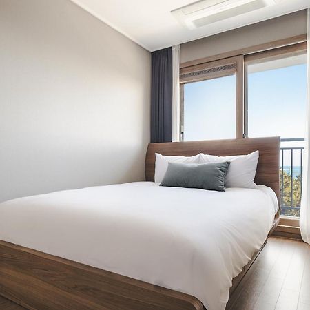Urbanstay Sokcho Beach Ab Екстериор снимка