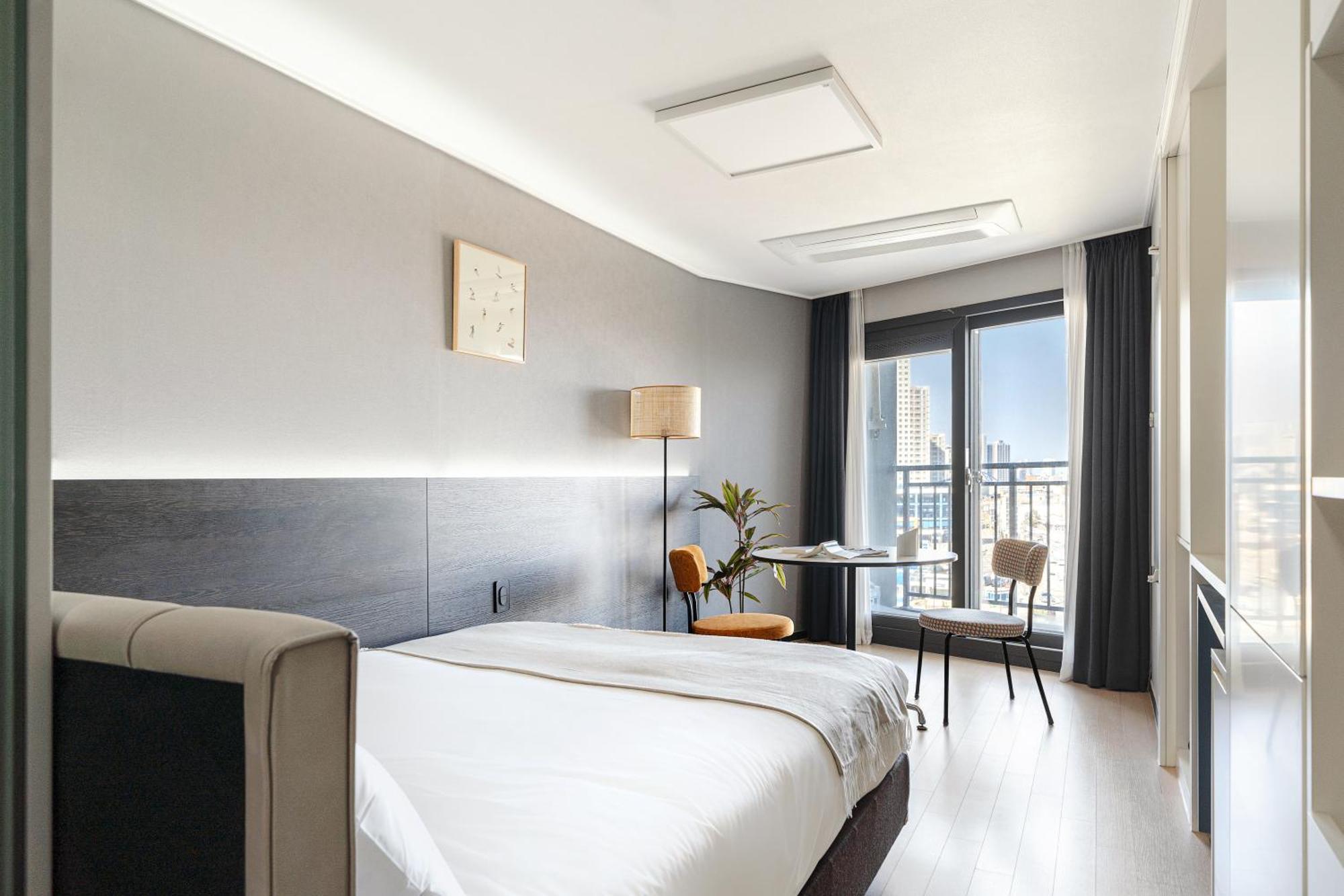 Urbanstay Sokcho Beach Ab Екстериор снимка