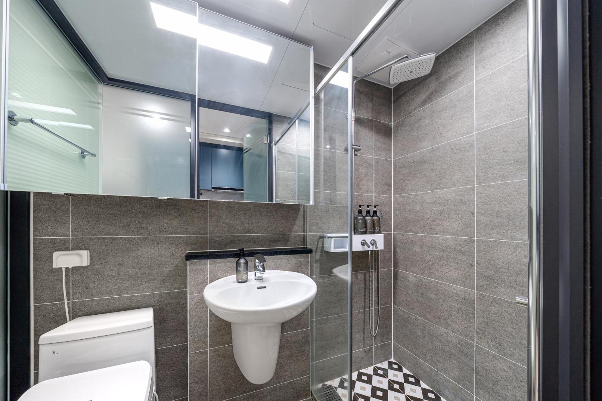 Urbanstay Sokcho Beach Ab Екстериор снимка