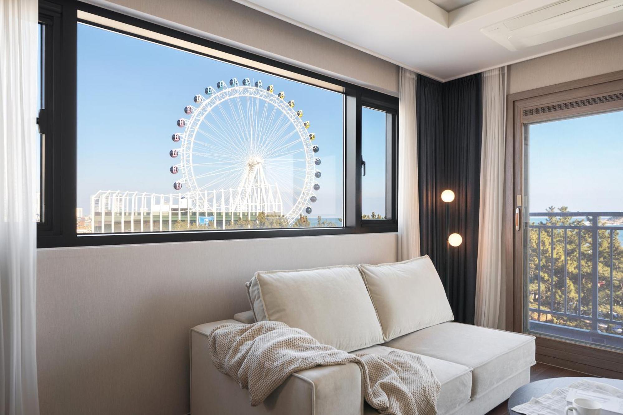 Urbanstay Sokcho Beach Ab Екстериор снимка