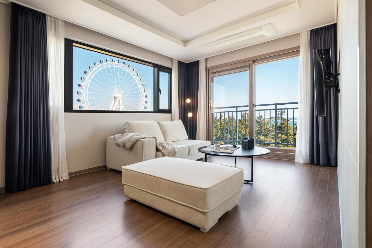 Urbanstay Sokcho Beach Ab Екстериор снимка